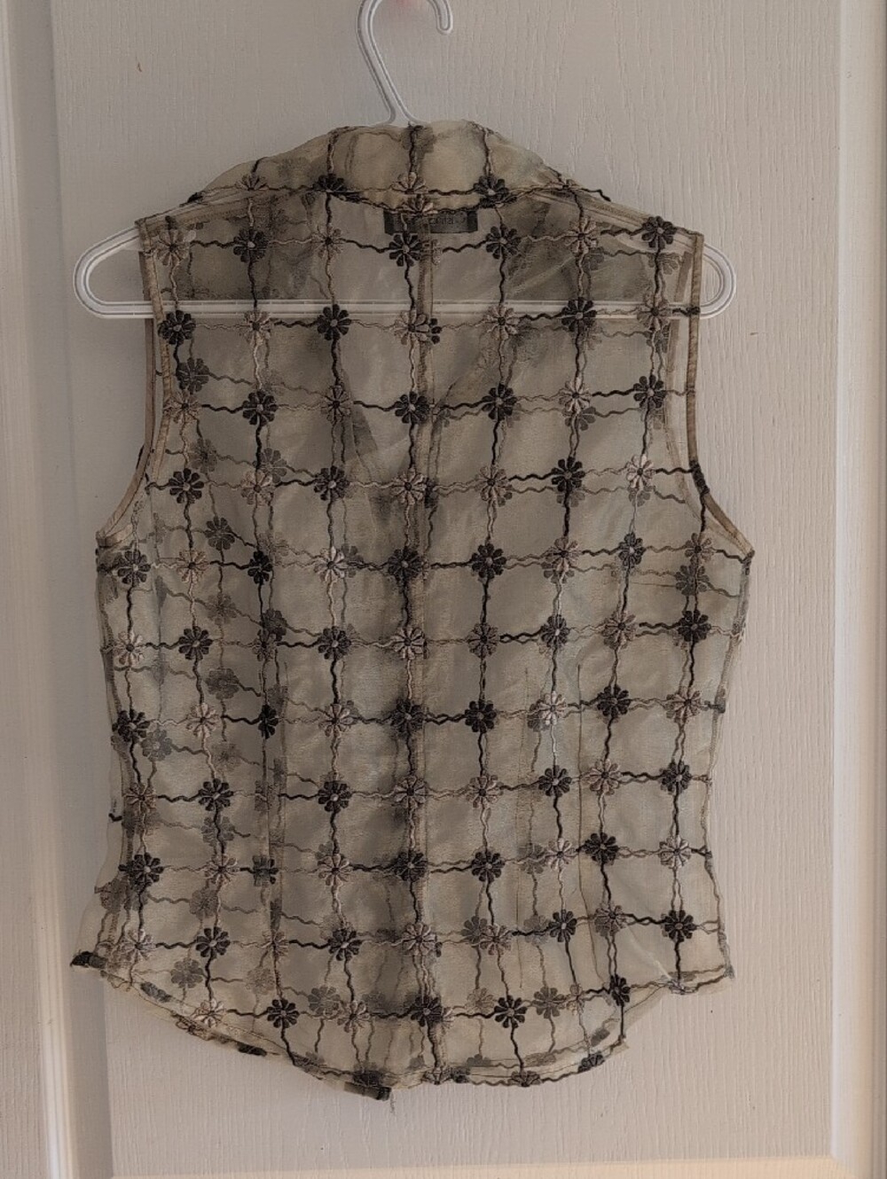 486 - Cristina Gavioli Sheer Embroidered Floral Blouse Italian Designer chic - Picture 3 of 8